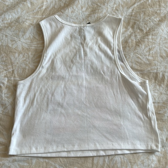 Hello Kitty White Crop Tank Top XL - Picture 6 of 6